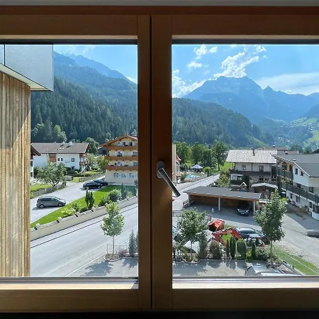 Hotel & Suites Glueck Auf 3*