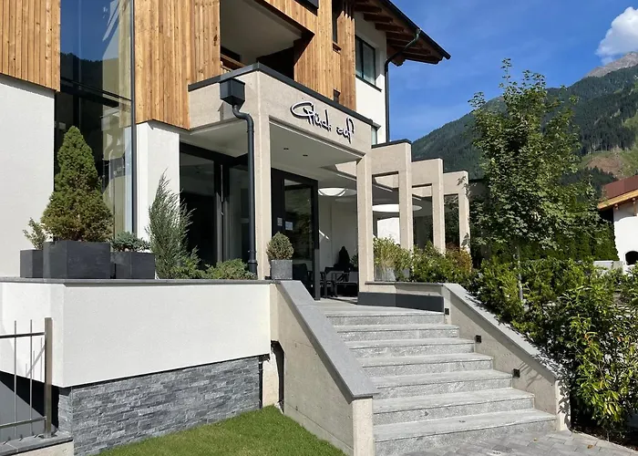 فندق & Glueck Auf 3*