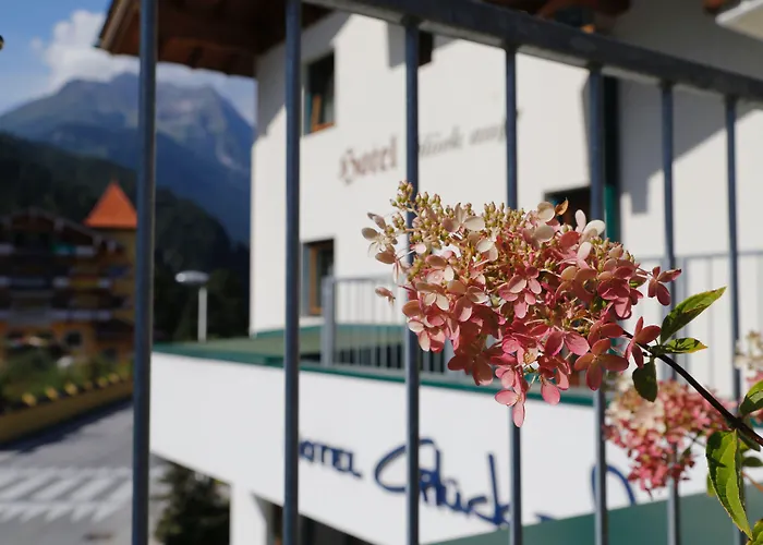 酒店 & Glueck Auf 3*