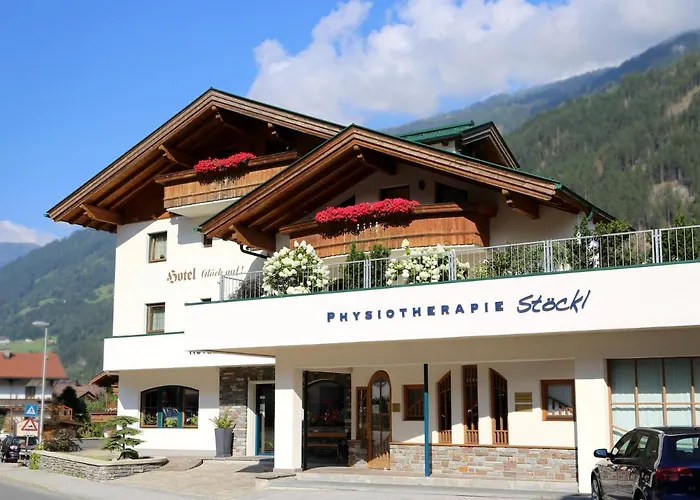 & Glueck Auf 3* 메이른호픈